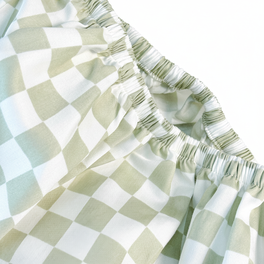 SHNUGGLE Extra Fitted Sheet- Sage Checker